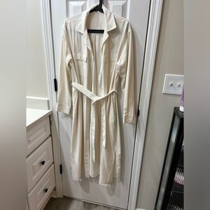 UNIQLO white flowy button up shirt dress with removable belt